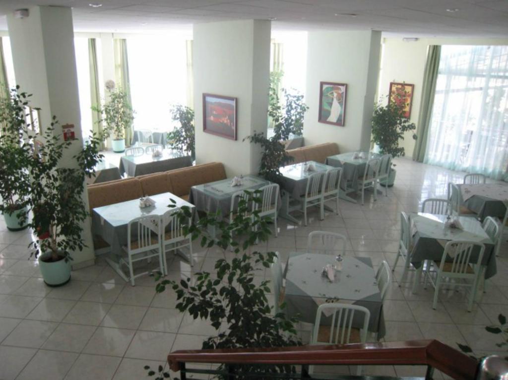 Miramare Bay Hotel Karpathos Esterno foto